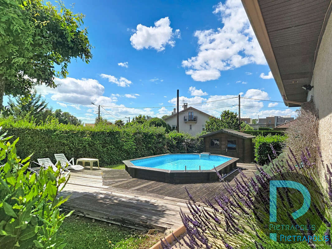 Maison 104 m² à Villars-Les-Dombes  - photo 4