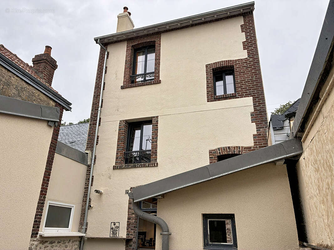 Maison dives sur mer - entierement renovee - 4 chambres 86 m2 - photo 16