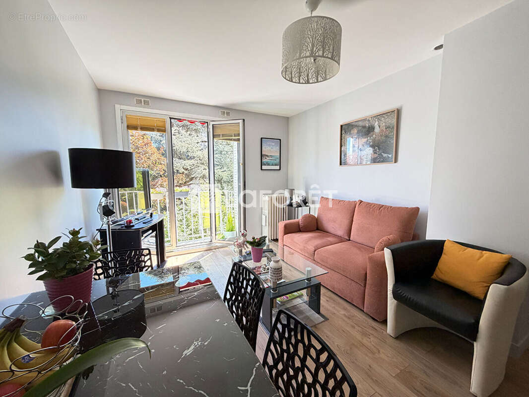 Appartement à RUEIL-MALMAISON