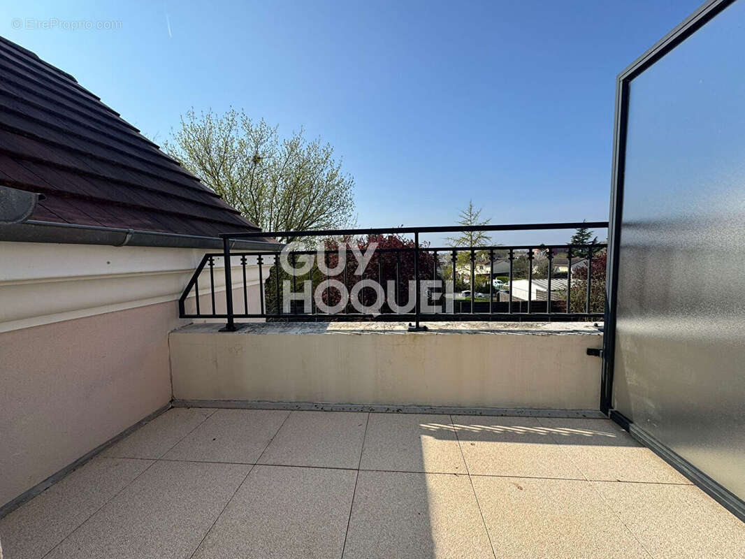 Appartement à LE PLESSIS-PATE