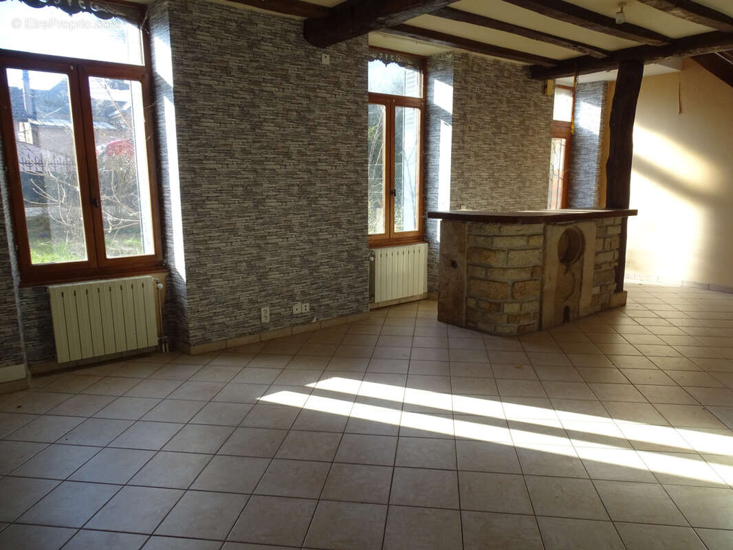 Maison à CHATILLON-SUR-SEINE