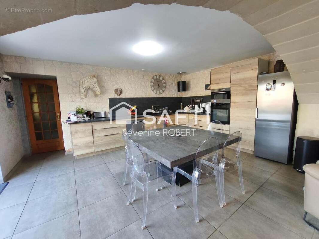 Photo 2 - Maison à LES TROIS-MOUTIERS
