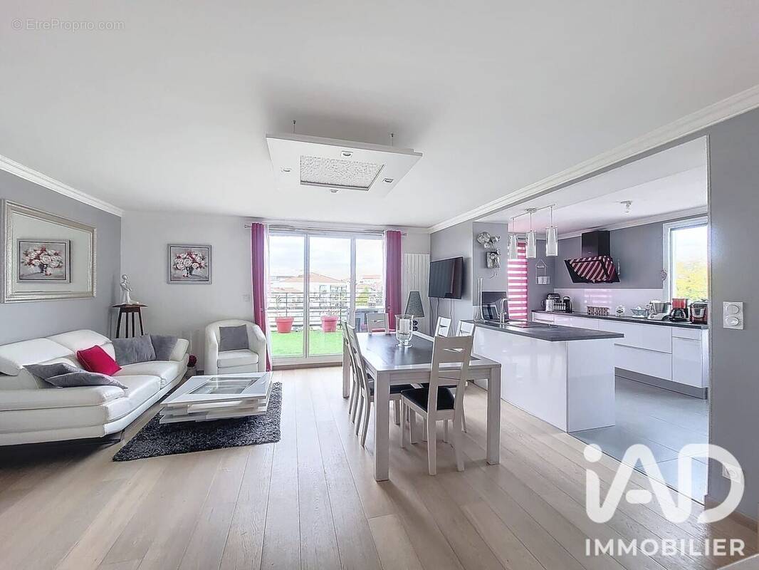 Photo 1 - Appartement à LYON-3E