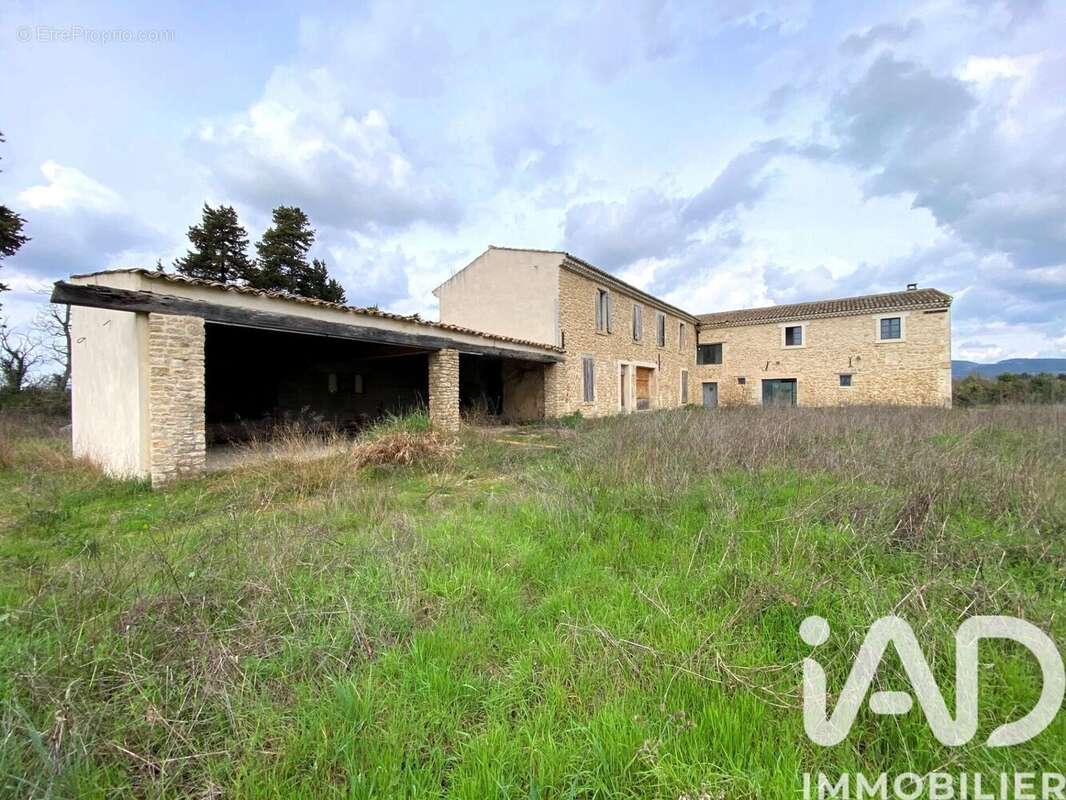 Photo 9 - Maison à L'ISLE-SUR-LA-SORGUE