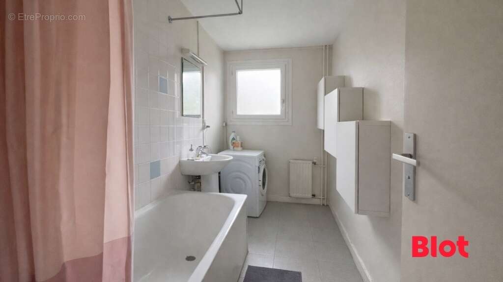 Appartement 75 m² à Brest  - photo 5