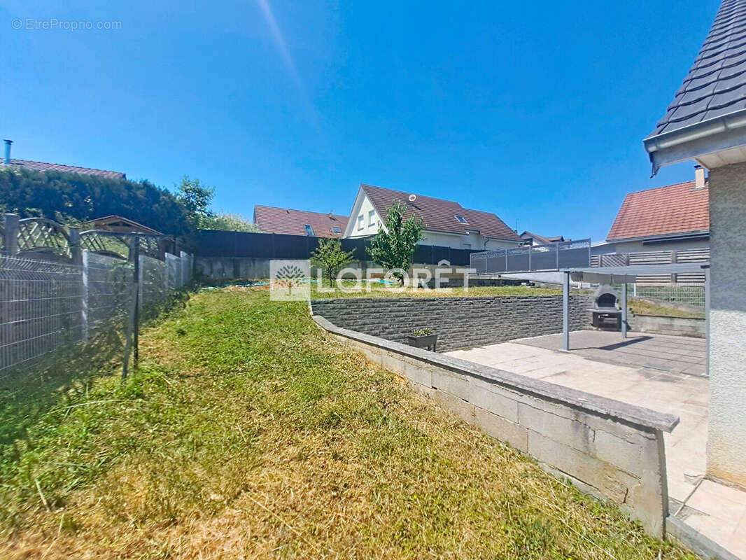 Maison CHEMAUDIN - Calme et proche commodités - photo 2