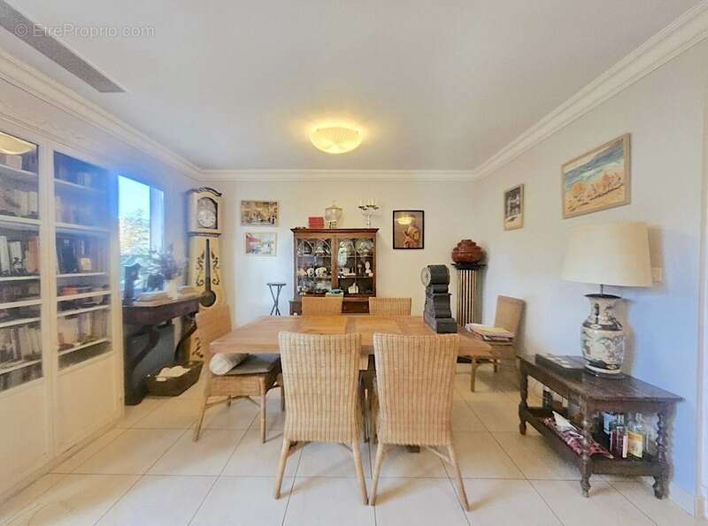 Maison à vendre 4 pièces LE CANNET (06) - photo 5