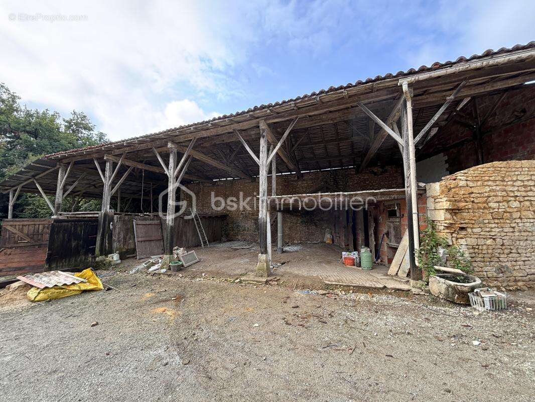 Maison en pierre 168m2 + Dépendances – Val-de-Bonnieure - photo 15