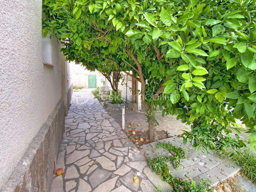 Maison à CUXAC-D&#039;AUDE