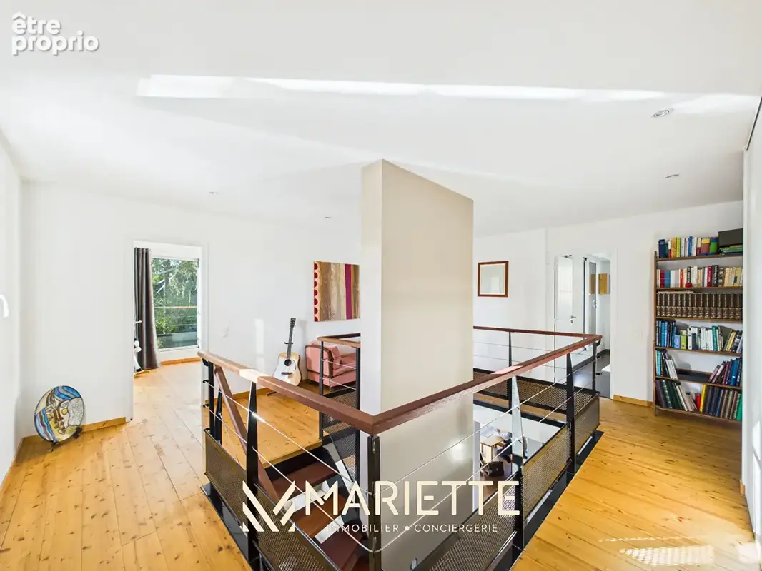 "SHIZU"  Proches commerces - Maison d'architecte de 327 m² - photo 13