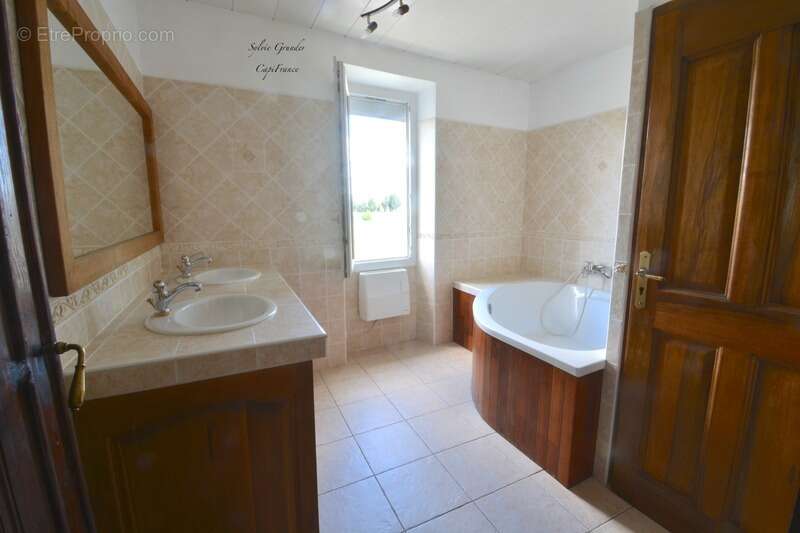 Maison à SALON-DE-PROVENCE