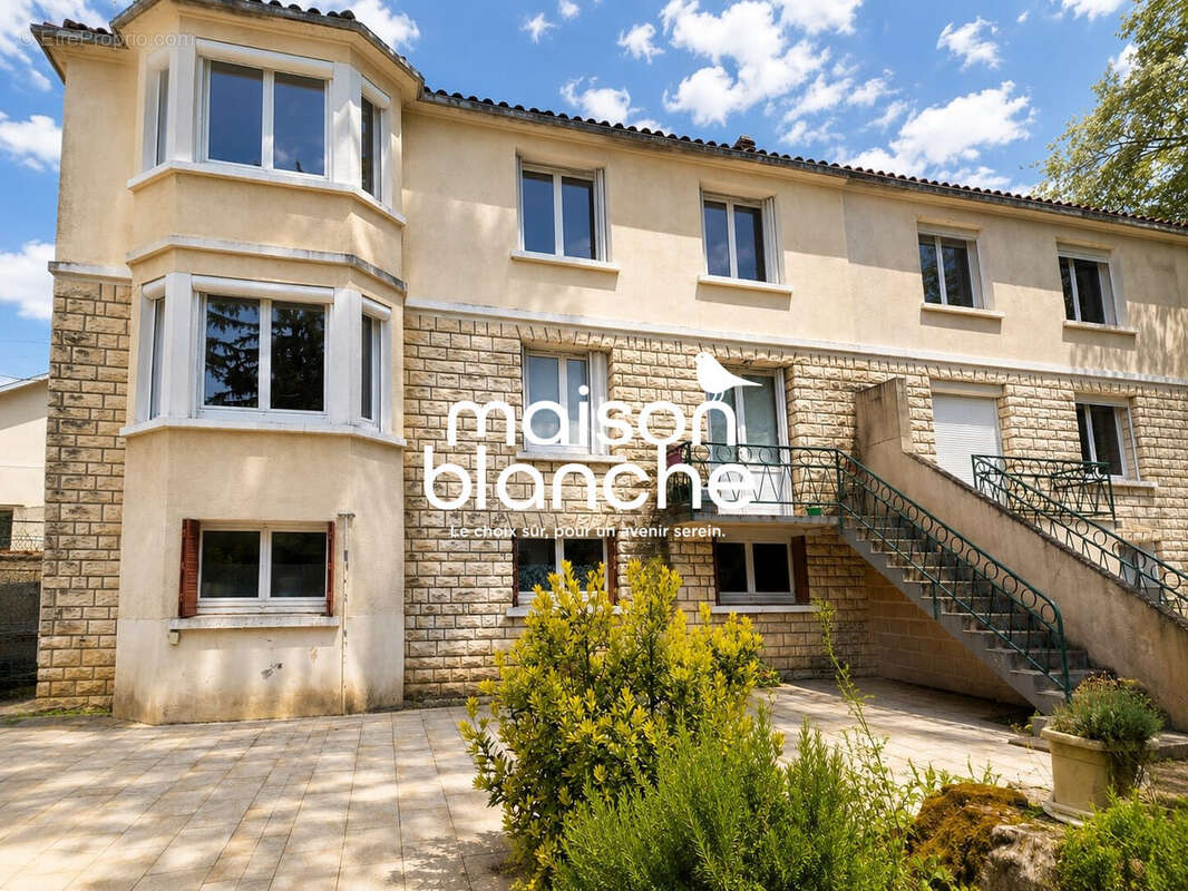 Appartement à POITIERS