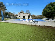 Maison à SAINT-ZACHARIE