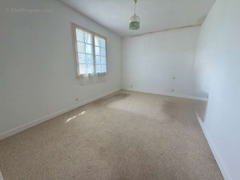 Maison à vendre 8 pièces  (56) - photo 7