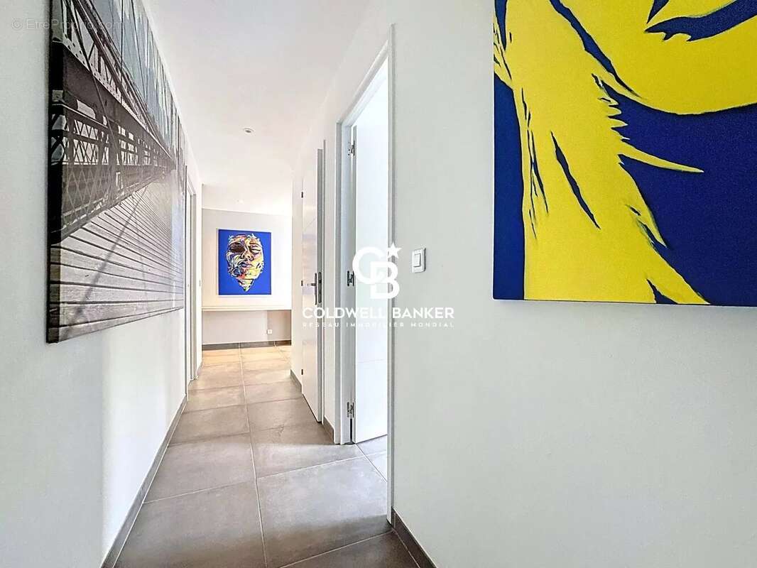 Maison à LES ADRETS-DE-L'ESTEREL