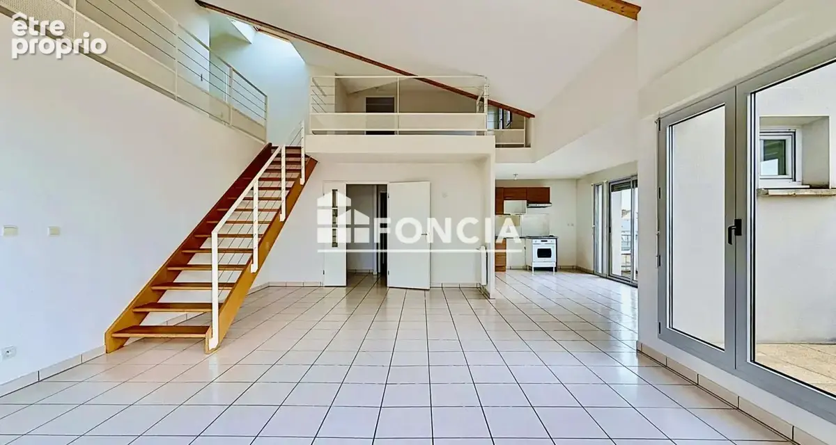 Appartement d’exception avec terrasse – Dernier étage – Proche Place des Carmes - photo 4