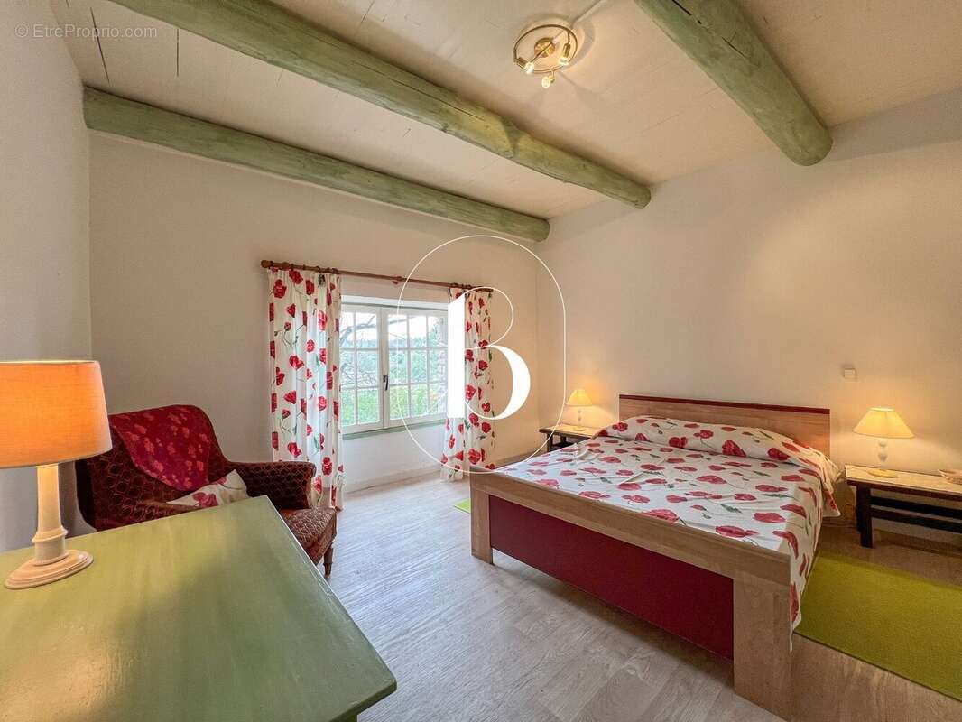 Maison à GOUDARGUES