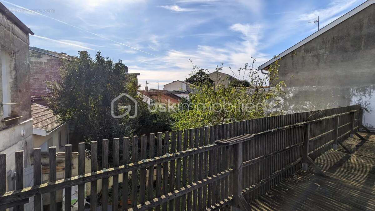 Appartement à BORDEAUX