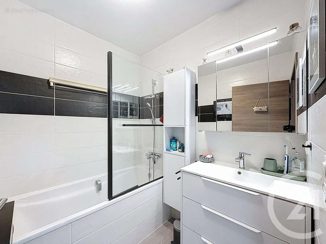 Appartement à TANINGES