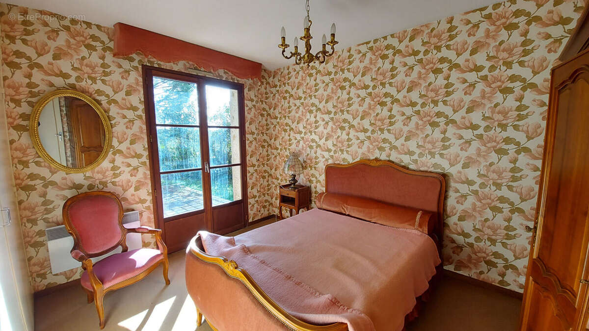Maison à BEAUZELLE