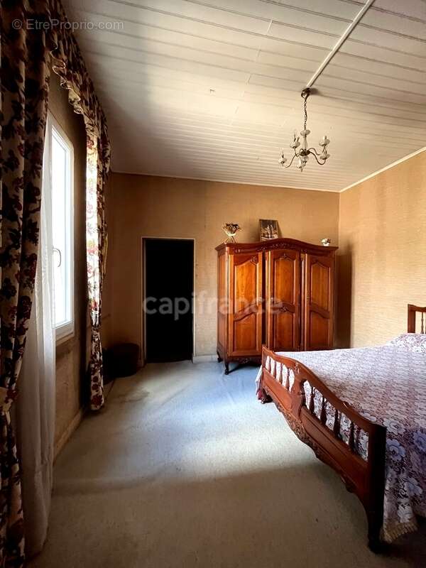 Maison de ville à rénover, plain-pied, 4 pièces avec studio attenant et dépendance, à 5 mn du centre de CONDOM (32) - photo 16