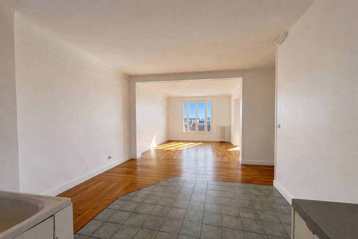 Appartement à ASNIERES-SUR-SEINE