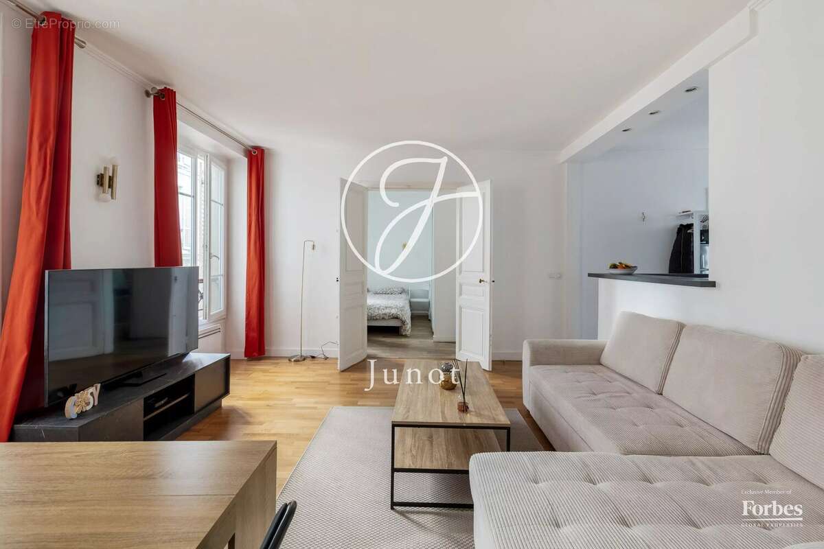 Appartement à PARIS-9E