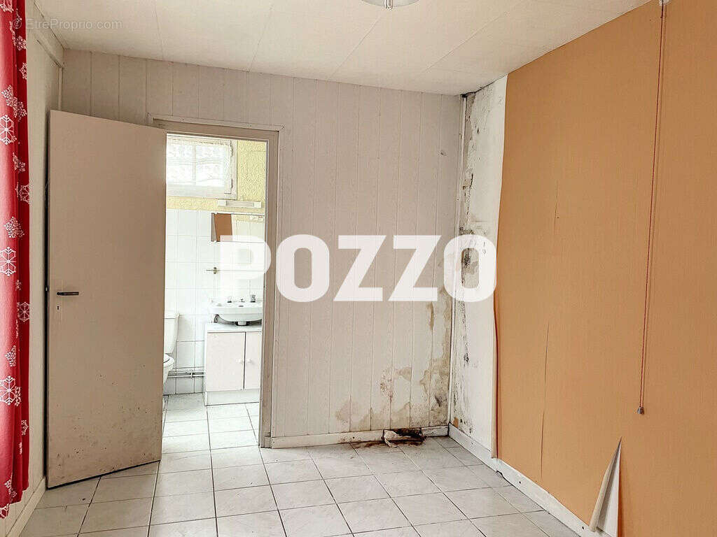 Maison à AGON-COUTAINVILLE