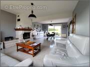 Photo 1 - Maison à MOULLE