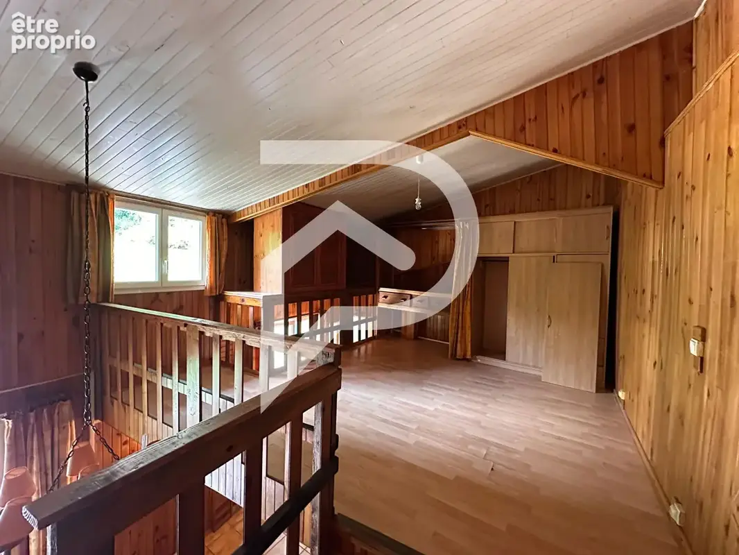 Maison Saint Gery Vers 145m², 5 pièces, 3 chambres. - photo 11