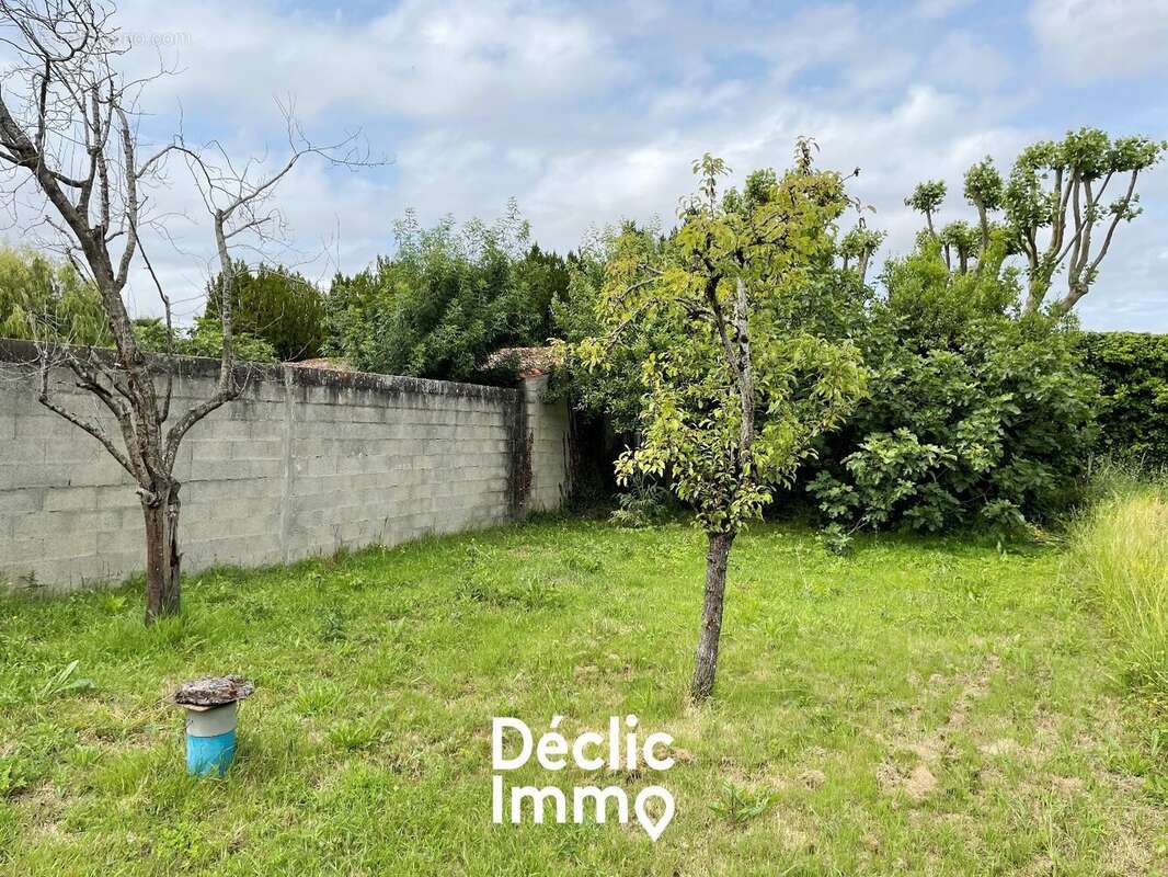 A vendre terrain constructible a viabiliser rochefort - photo 3