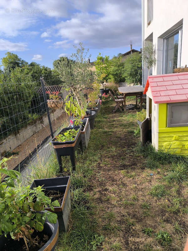 Appartement à BELLEVILLE