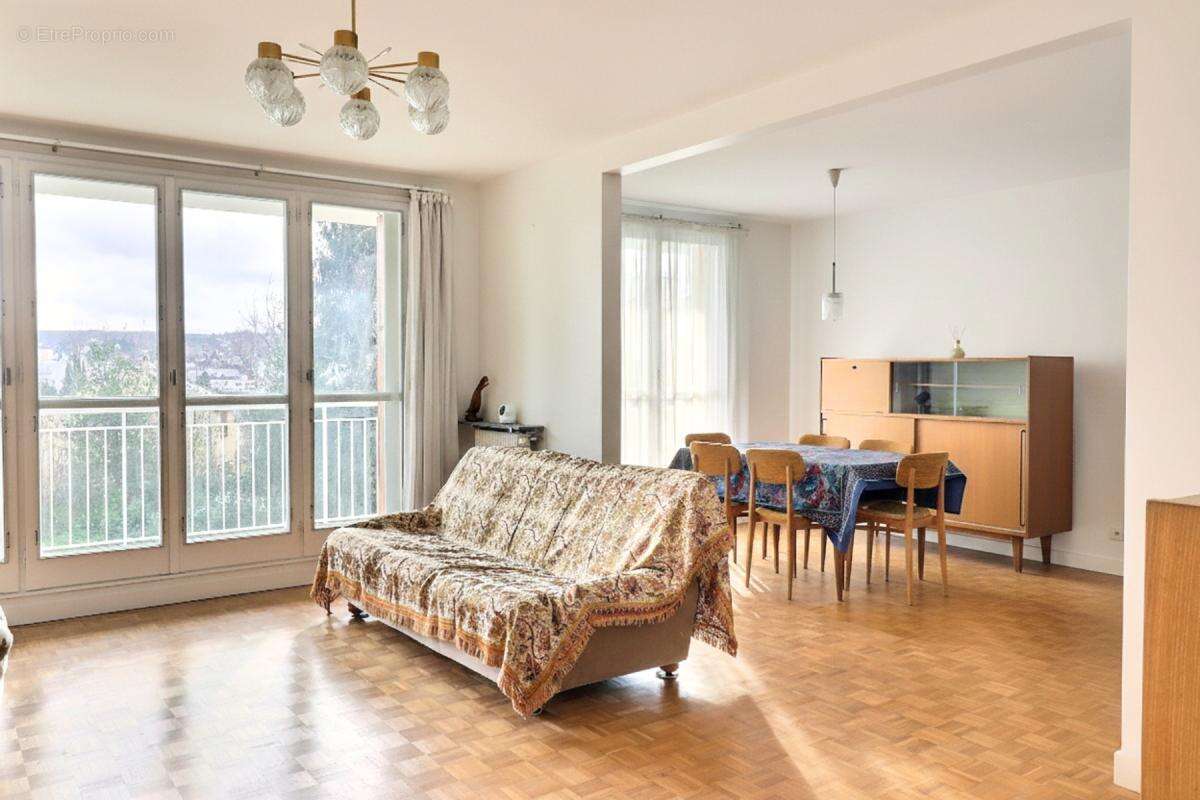 Appartement à SAINT-GERMAIN-EN-LAYE