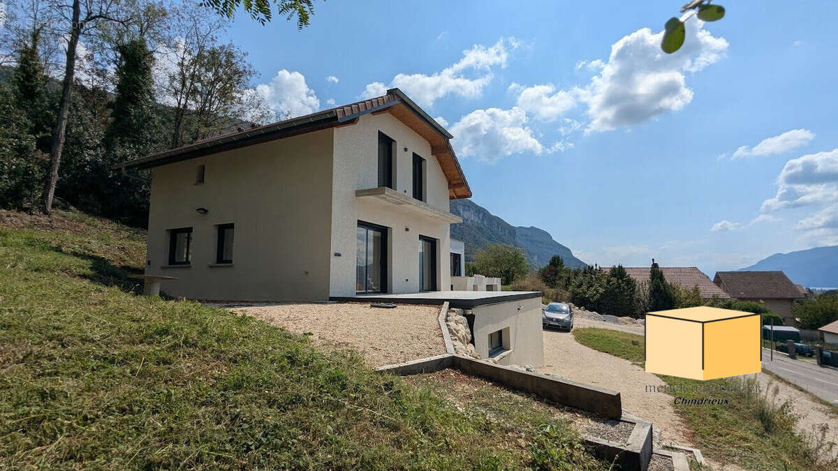 Maison à CHINDRIEUX