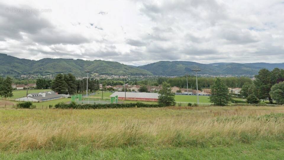 Terrain à PONT-DE-LARN