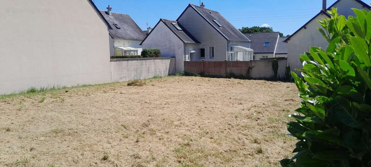 Terrain 286 m² à Carhaix-Plouguer  - photo 3