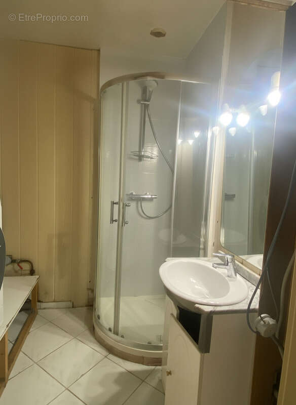 Appartement à LA QUEUE-LES-YVELINES