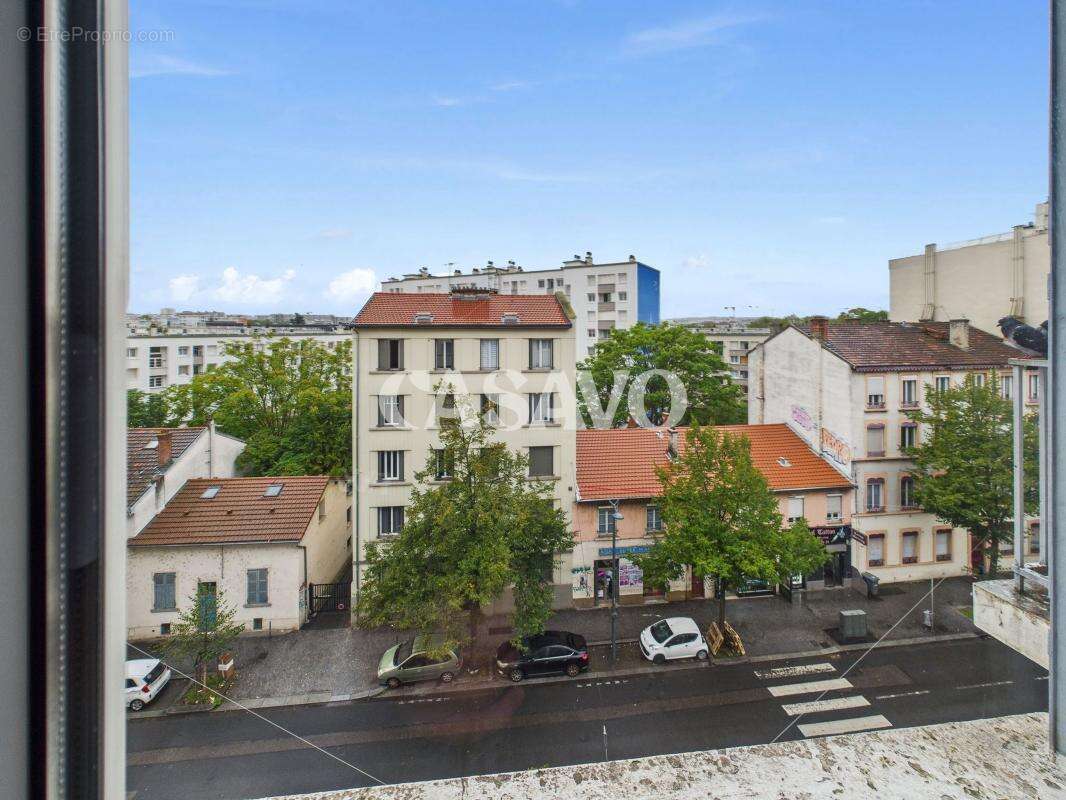Appartement à LYON-8E