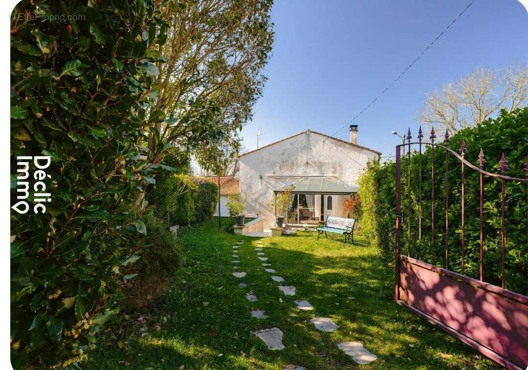 Maison à SAINT-NAZAIRE-SUR-CHARENTE