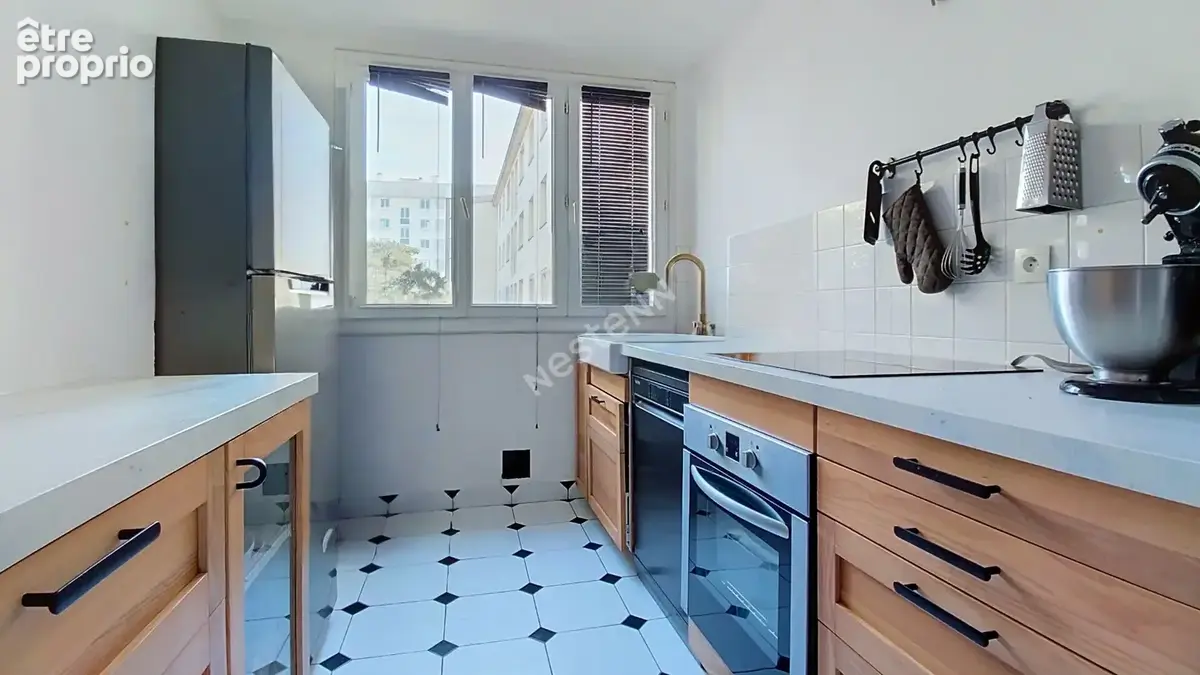 NANTES - BEAUSEJOUR / Appartement 3 pièces 2 chambres avec cave et stationnement - photo 5