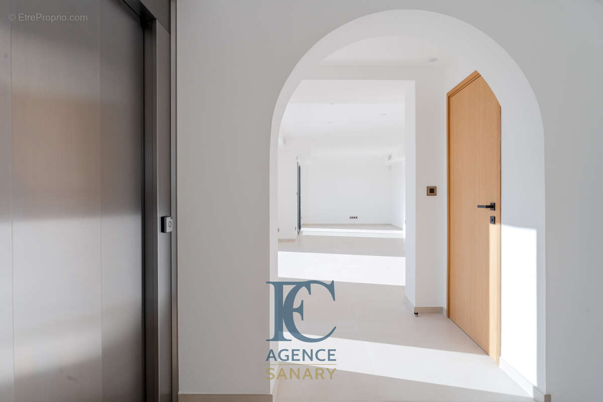 Maison à SANARY-SUR-MER