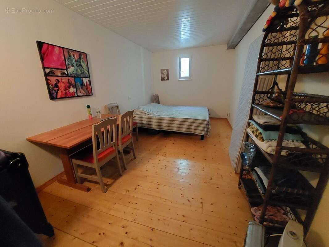 20251201114042 - Maison à SAINT-MARTORY