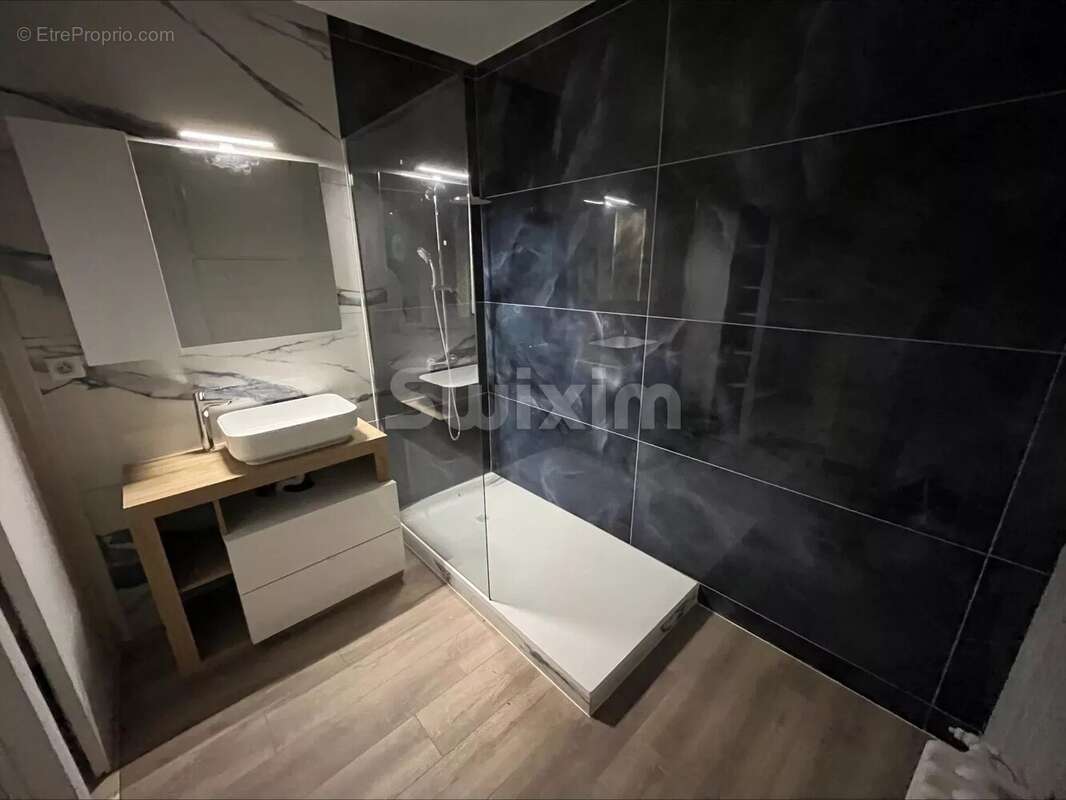 Appartement à AIX-LES-BAINS