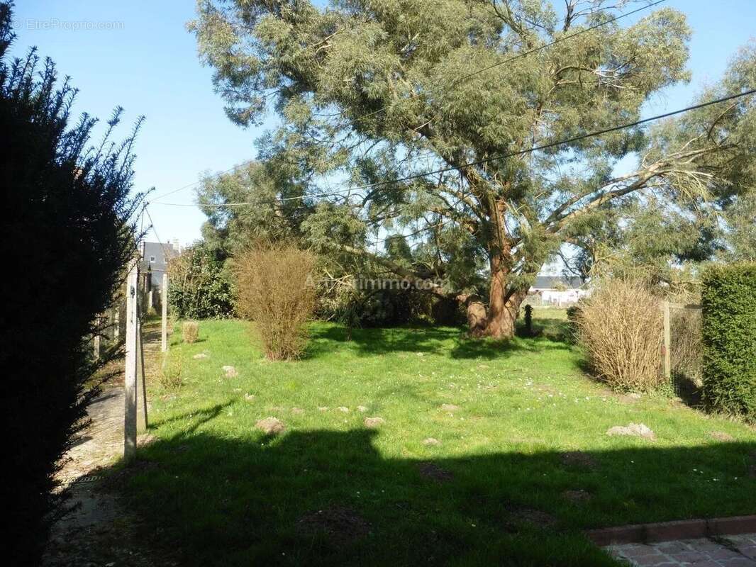 Maison à SAINT-CARNE