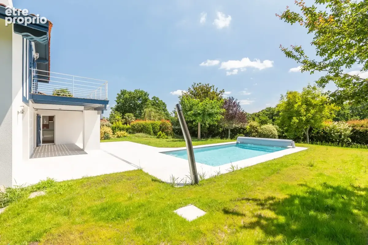 Maison 5 pièces 152 m² à vendre à Bassussarry (64200) - photo 5