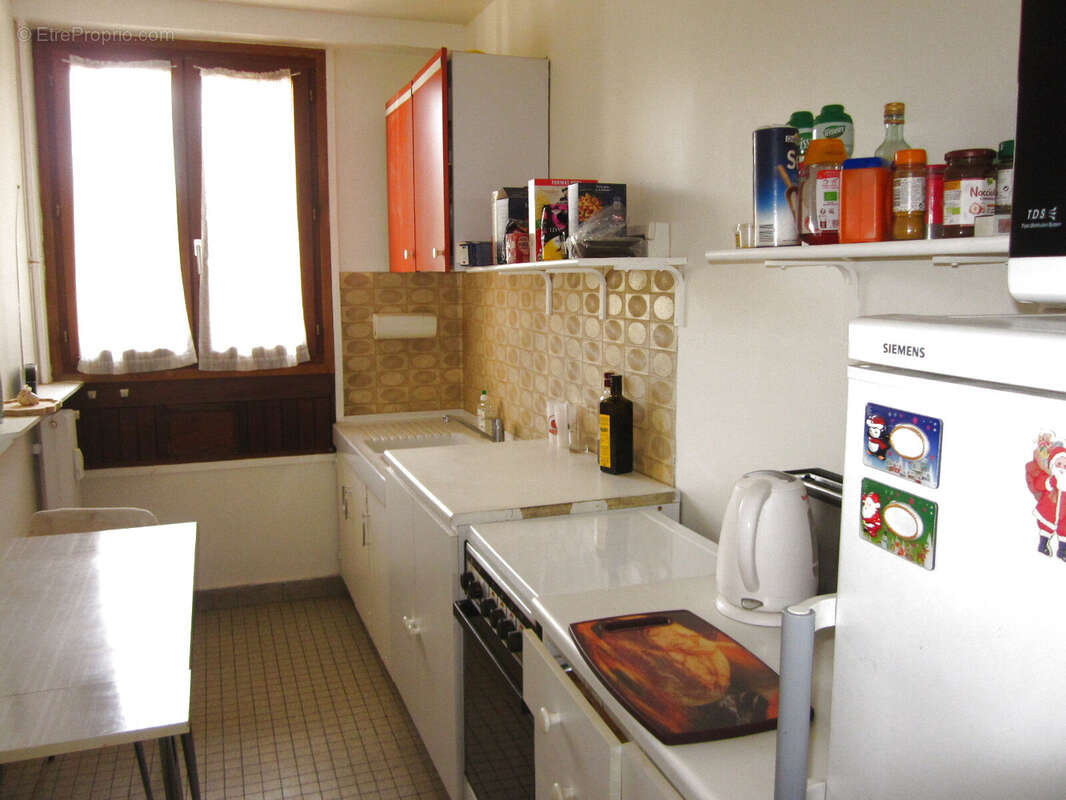 Appartement à PARIS-20E