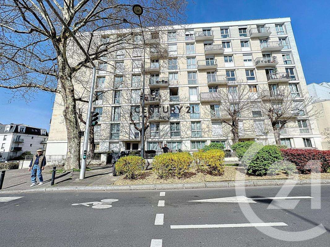 Appartement à MAISONS-ALFORT