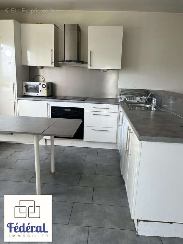 Strasbourg -Spacieux Appartement F4 à Vendre -Emplacement idéal - Vue Imprenable sur l'Esplanade! - photo 3