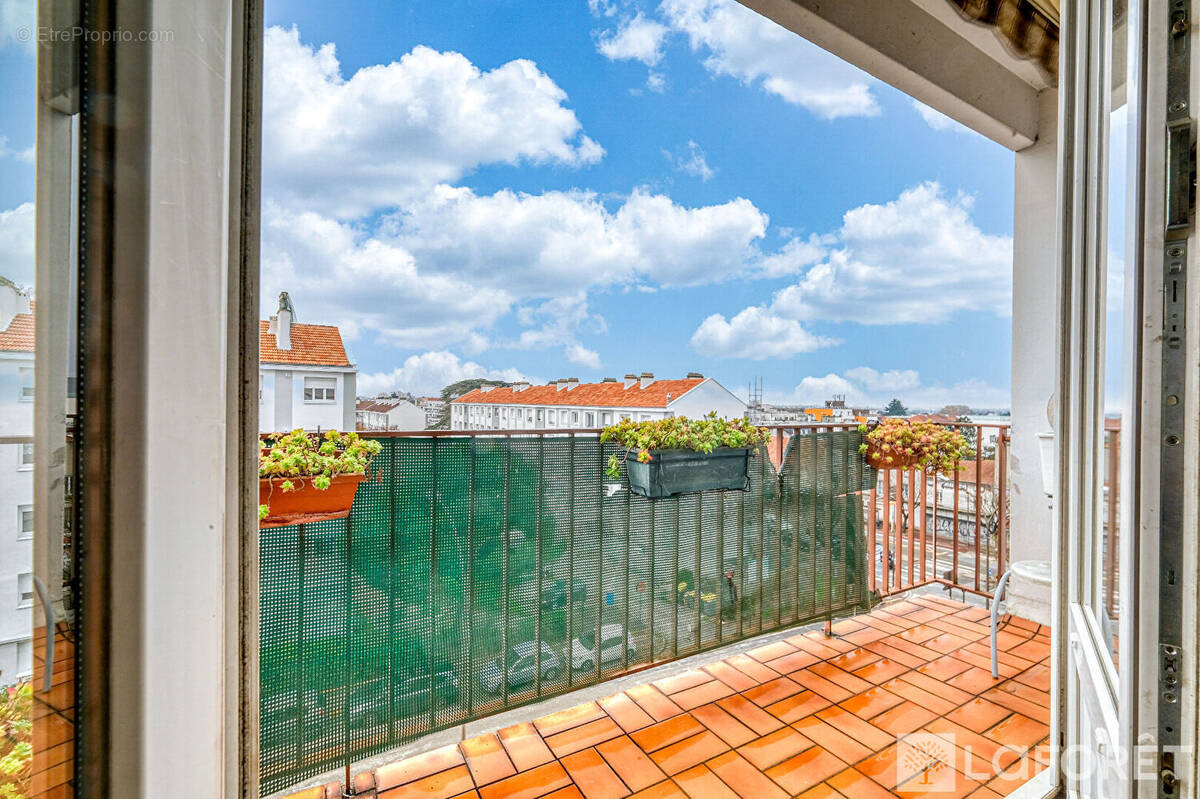 Appartement à LIVRY-GARGAN