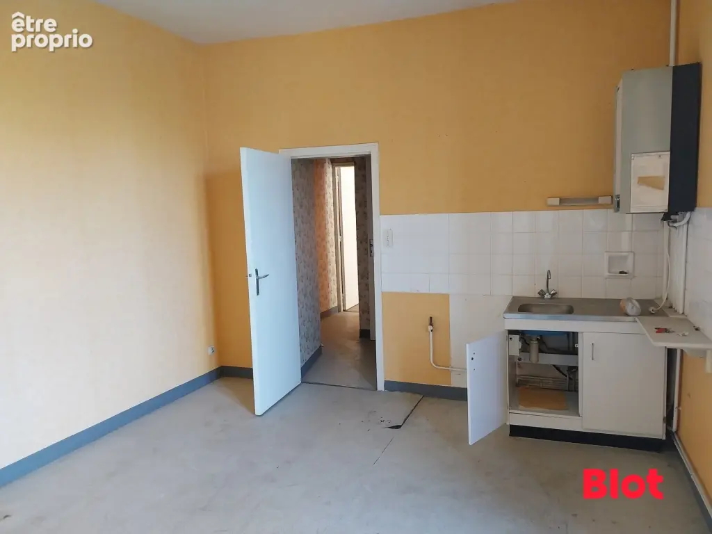 Appartement 406 m² à vendre à Fougeres (35300) - photo 8